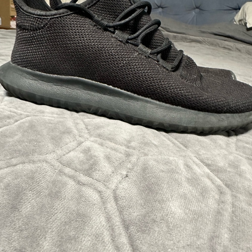 Adidas - Picture 4 of 5
